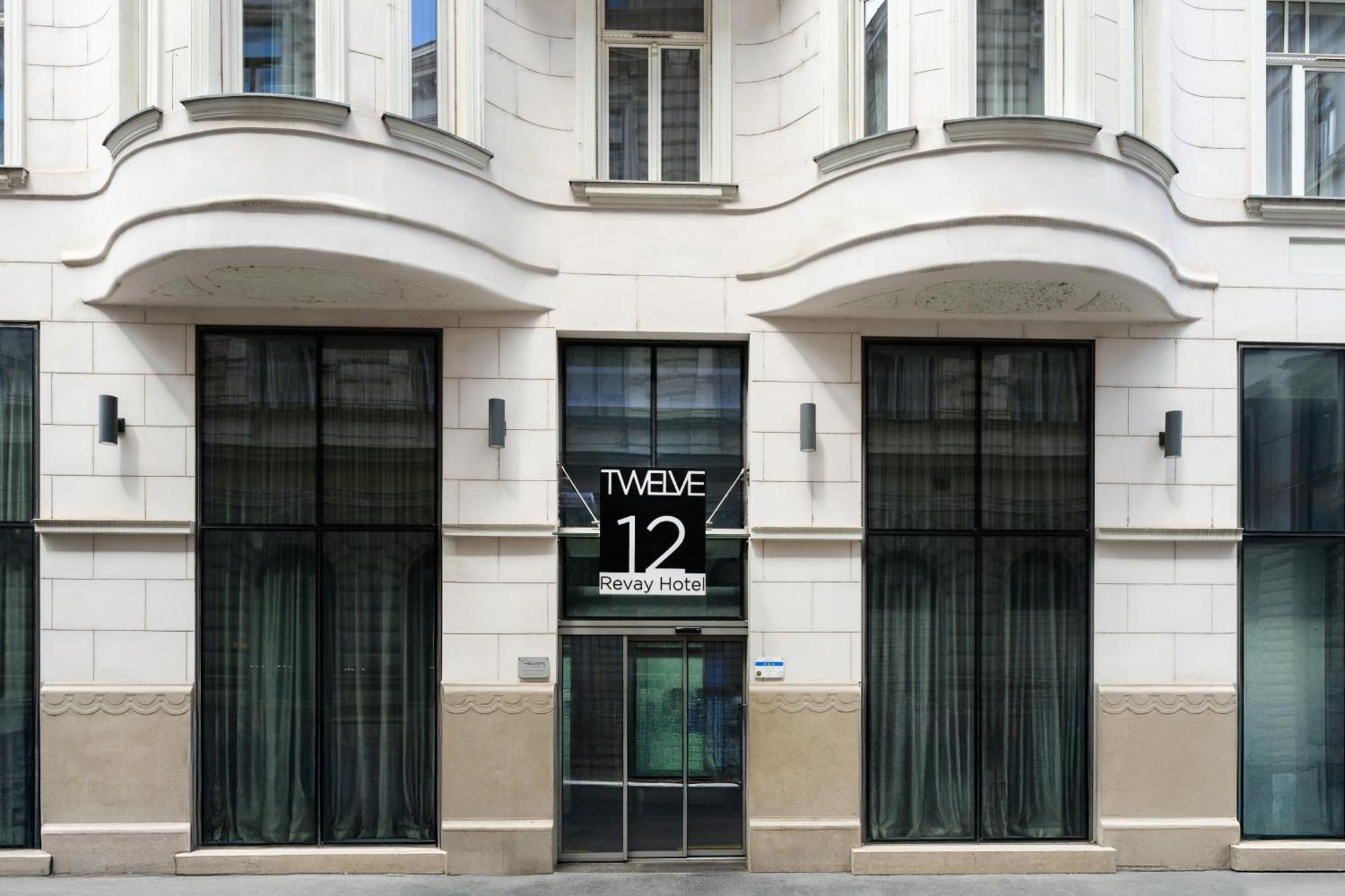 12 Revay Hotel, Budapest